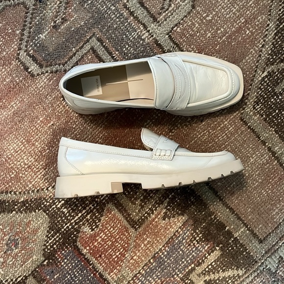 Dolce Vita.  Cream. Spring ready ❤️Amazing leather loafers. 9.5 - Picture 1 of 7
